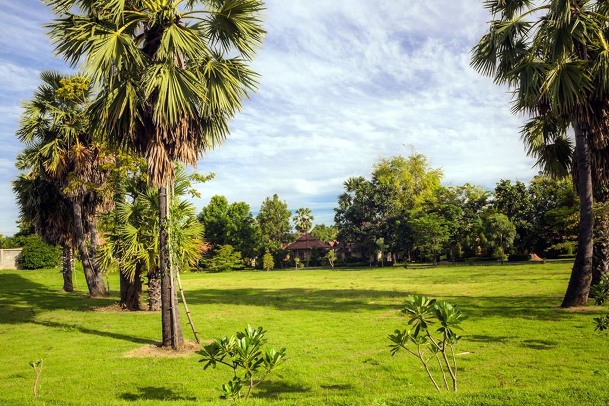 Thaisomboon Bighome Resort Sukhothai Exterior photo